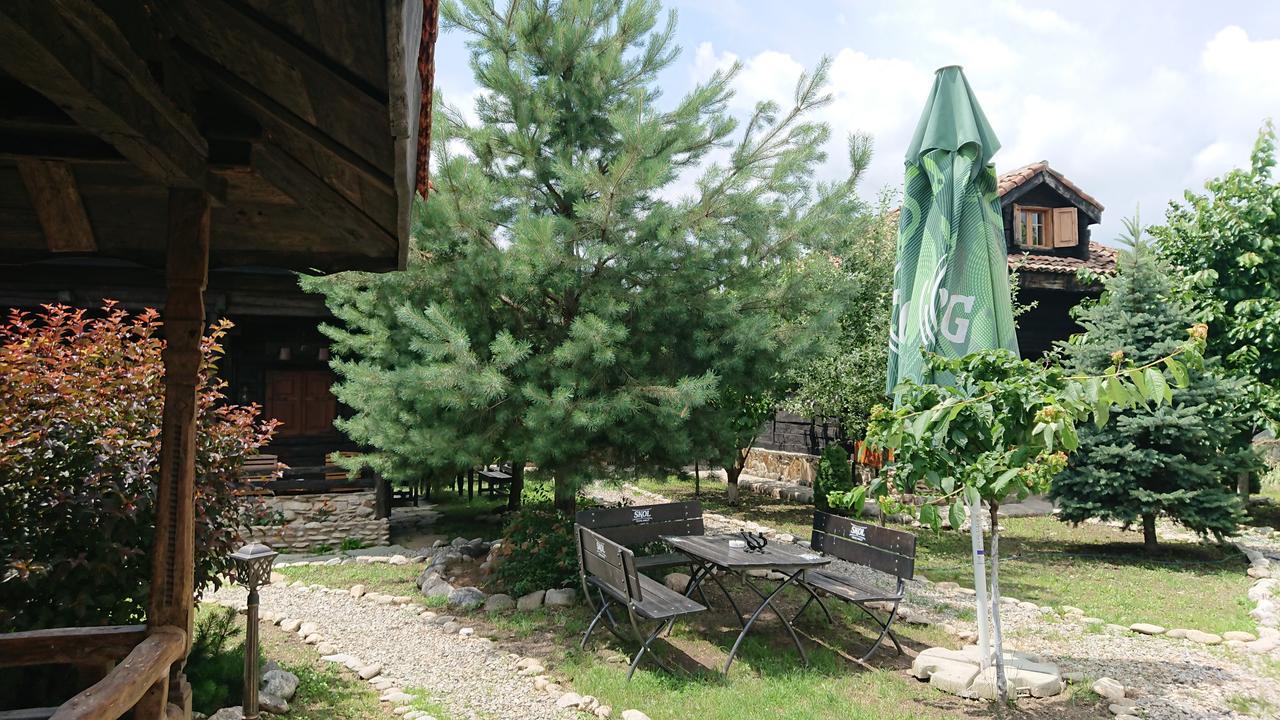 Satul Traditional Рунку Экстерьер фото